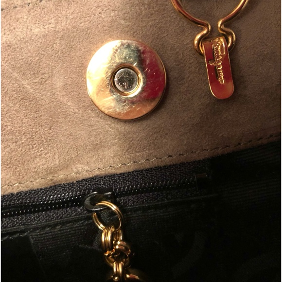 Salvatore Ferragamo Vera Suede Leather 2way Crossbody Handbag - Picture 8 of 10